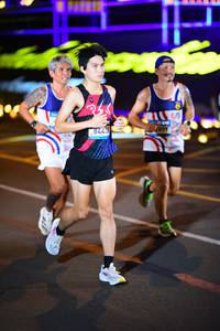 BIB: 6687, 778
                            <button type="button" onclick="openModal(22909347)" class="btn btn-primary btn-sm float-right btn-popup" data-toggle="modal" data-target=".modal-high-quality">
                        <i class="fas fa-shopping-cart"></i> Add to Cart
                    </button>
                                            <button type="button" onclick="isThisMe(22909347, true)" class="btn btn-success btn-sm float-right btn-popup btn-isme hidden" data-toggle="tooltip" data-placement="bottom" title="นี่คือรูปของคุณใช่ไหม คลิกที่นี่เพื่อเอาเข้าอัลบั้ม">
                        <i class="fas fa-plus"></i> Add to album
                    </button>
                    <button type="button" onclick="isThisMe(22909347, false)" class="btn btn-warning btn-sm float-right btn-popup btn-isnotme hidden">
                        <i class="fas fa-ban"></i> Remove from album
                    </button>